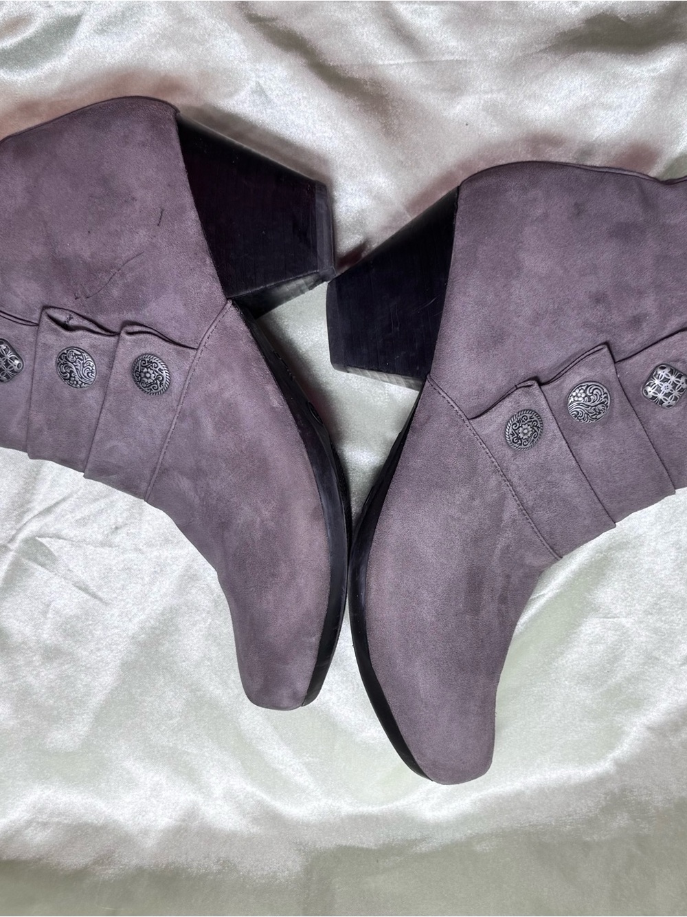 Dansko Baker Grey Women's Suede Ankle Boot with Buttons, 2 inch heel, size 38 - Picture 6 of 12
